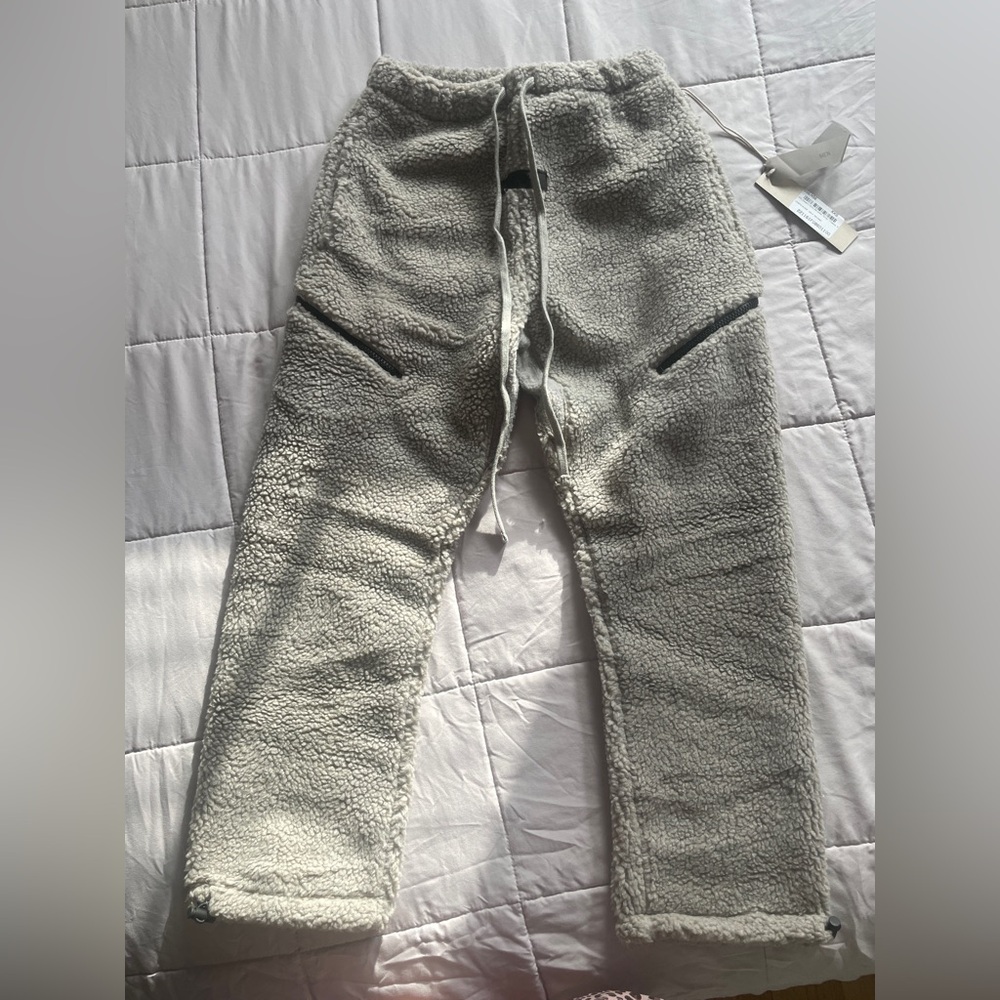 FEAR OF GOD ESSENTIALS - Gray Polyester Lounge Pants - Men Size: XXS - Size: 26